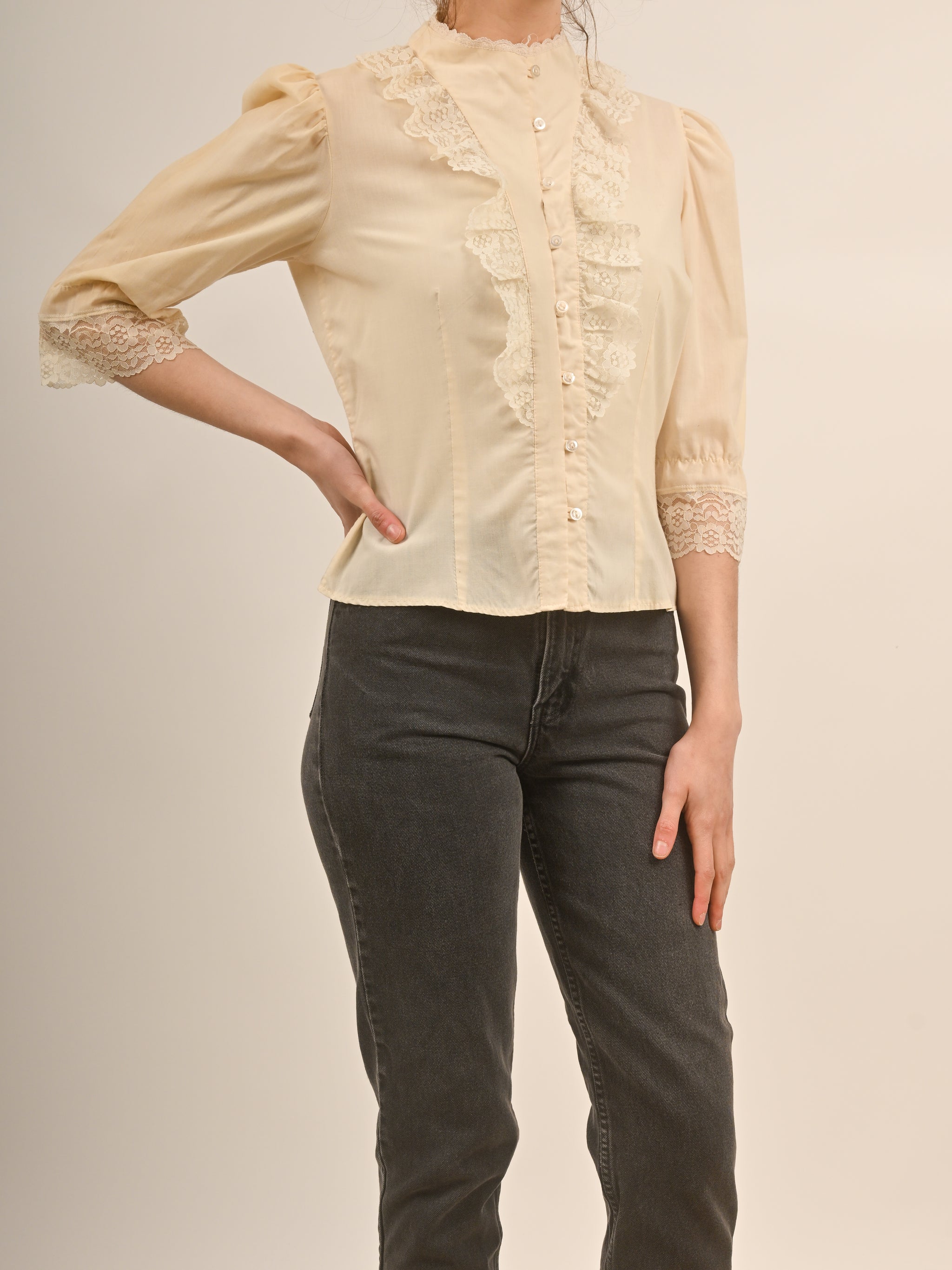 Vtg 70s Does Victorian Ivory Lace Sheer Ruffle Puffy Sleeve
