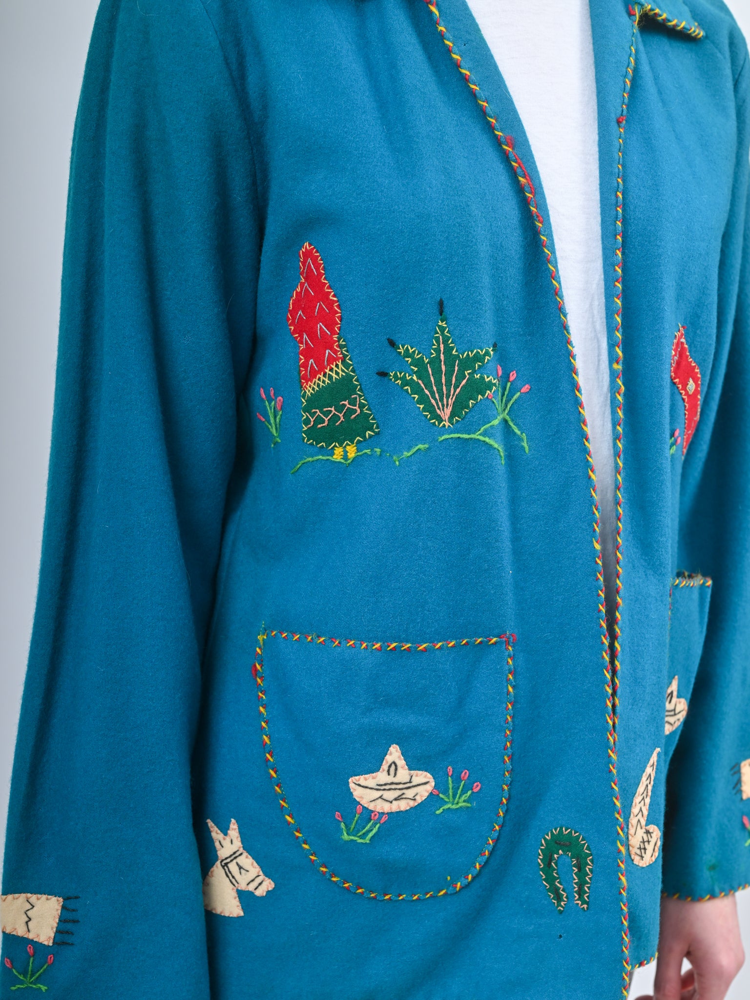 1950s Mexican Souvenir Novelty Embroidered Jacket V641 – Erin
