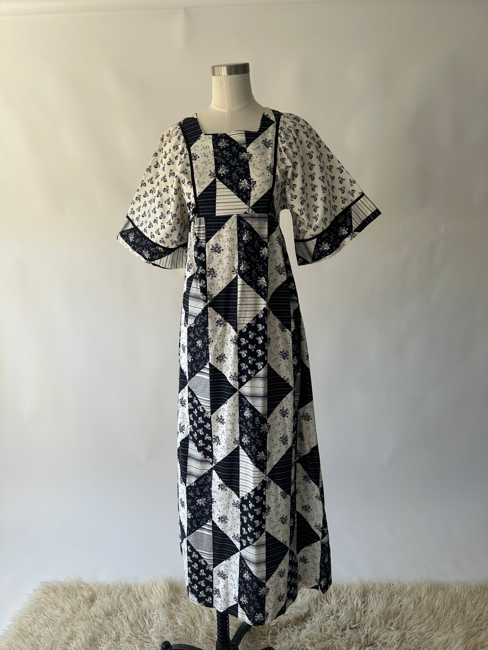 70s black and white dress Vintage 70s Black & White Striped Midi Dress main image 1