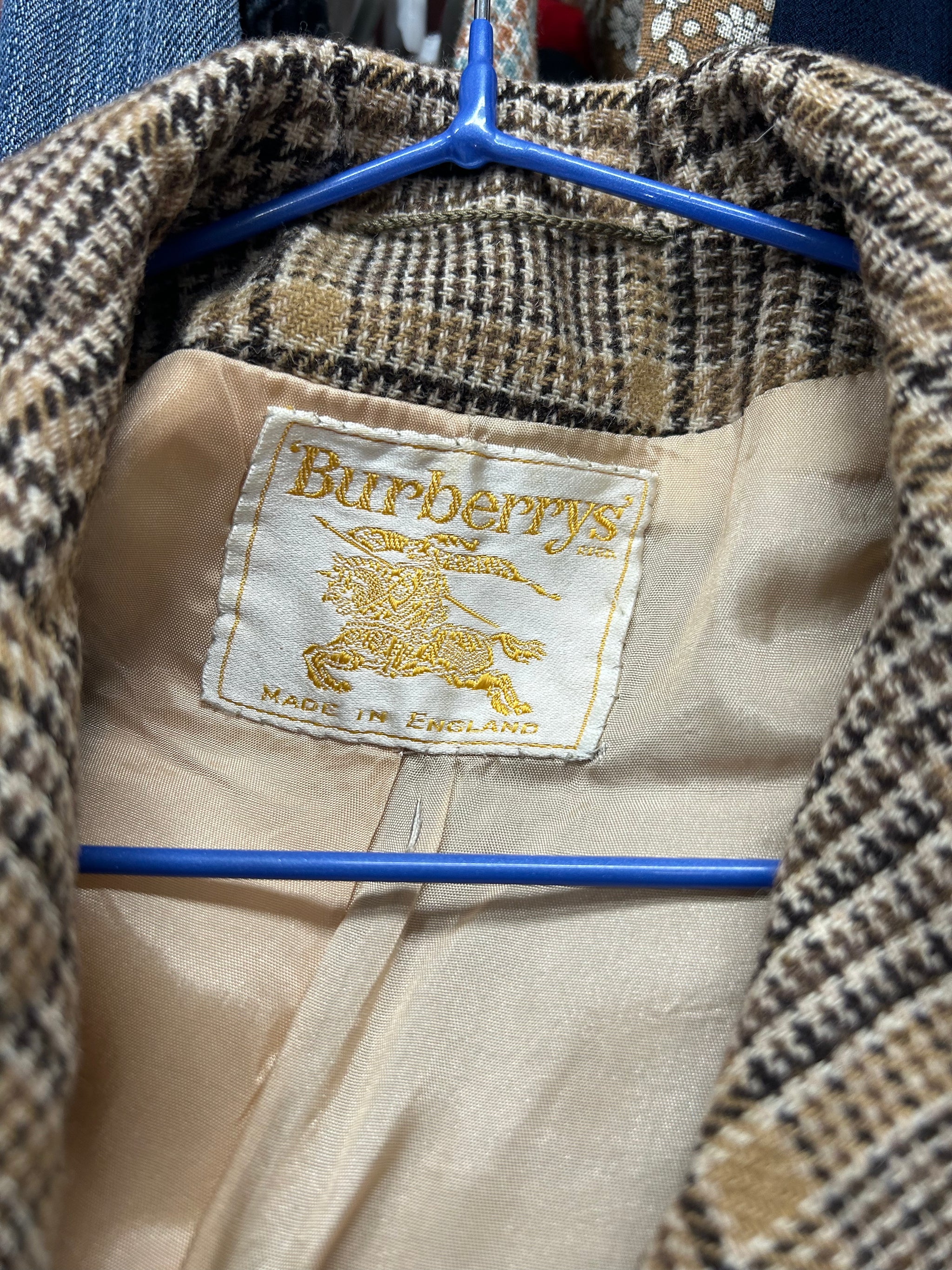 1940s Brown and Black Burberrys Harris Tweed Blazer – Erin Templeton 1940s Brown and Black Burberrys Harris Tweed Blazer – Erin Templeton