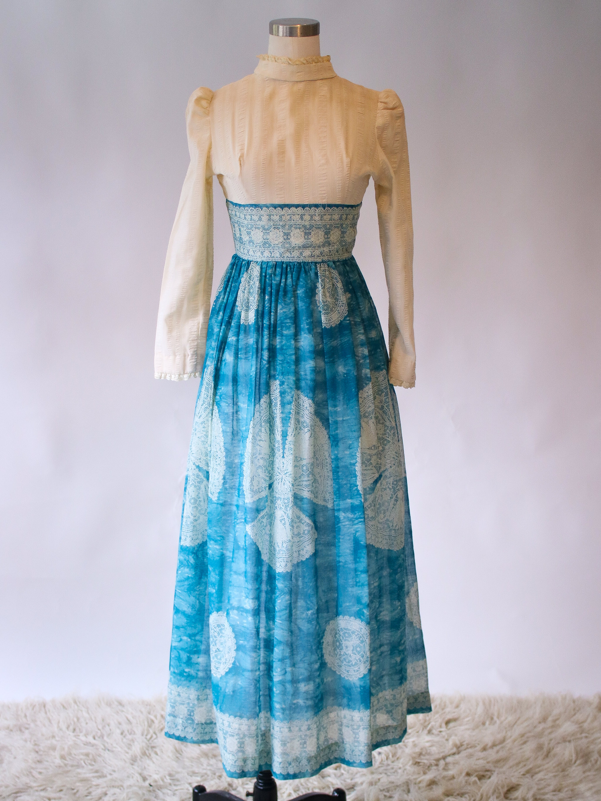 saks fifth avenue graduation dresses Saks fifth avenue juniorette maxi gown 1970s V828 – Erin Templeton
