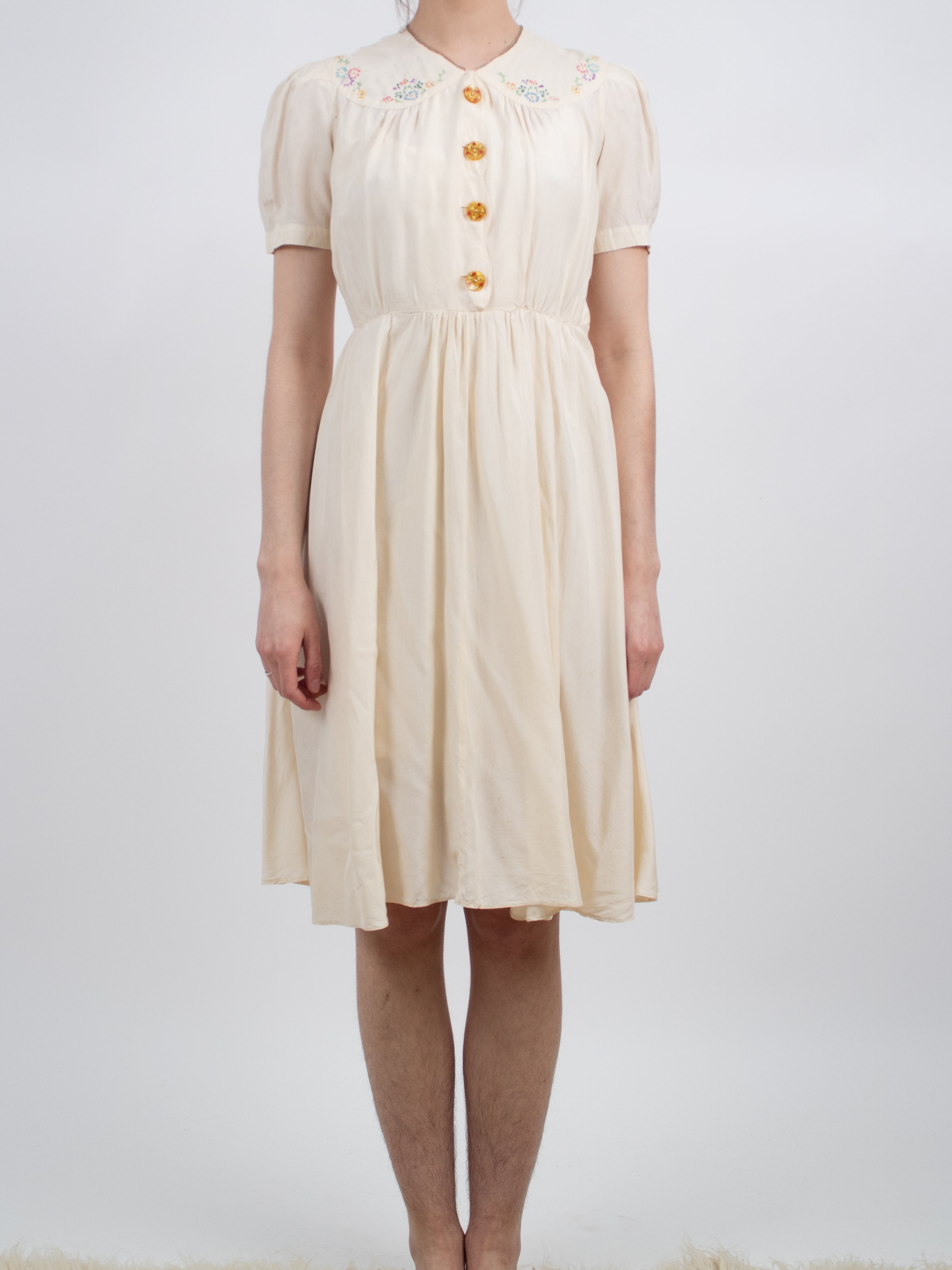 1930s Silk Embroidered Day Dress With the Cutest Plastic Buttons v237 Erin Templeton 1930s Silk Embroidered Day Dress With the Cutest Plastic Buttons v237 Erin Templeton