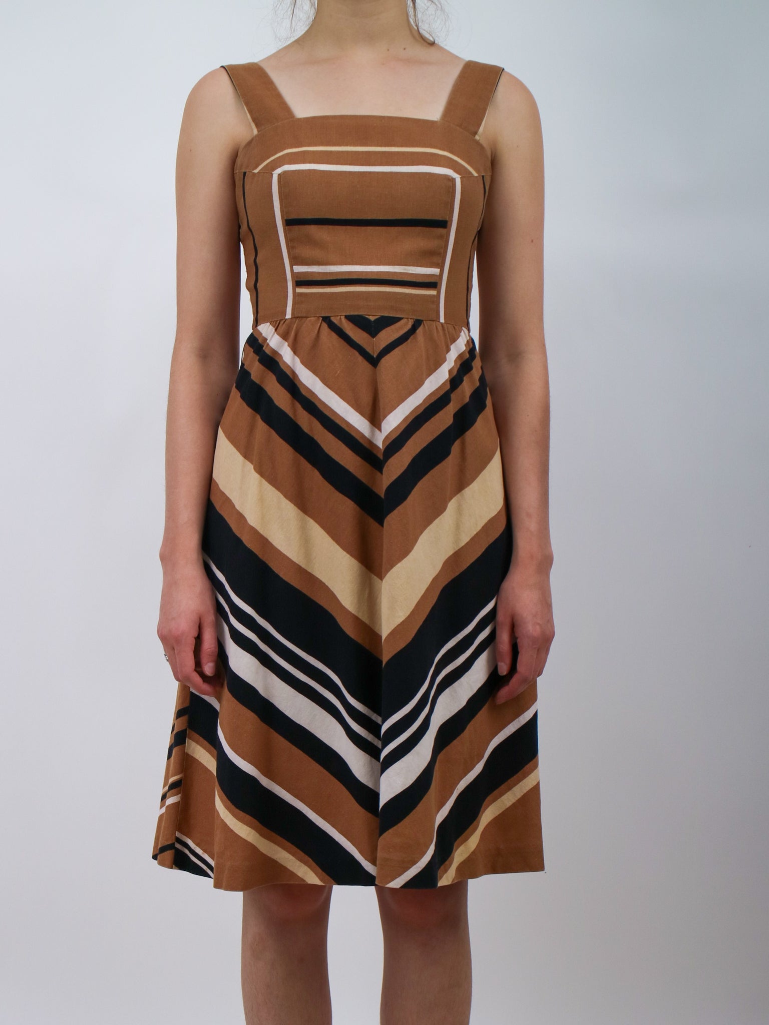 1970s Cotton Chevron Brown and White Sundress V507 Erin Templeton 1970s Cotton Chevron Brown and White Sundress V507 Erin Templeton