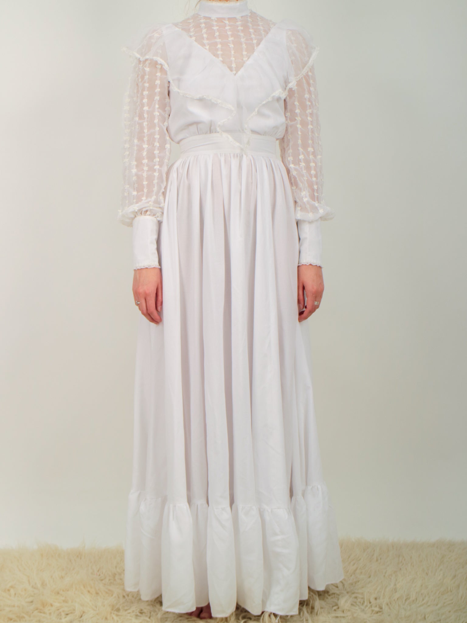 white prairie dress 1970s with sheer sleeves and bodice and ruffle trim V674 A brown lace gown Linen care usa bathing suit Color:Sage Bouquet